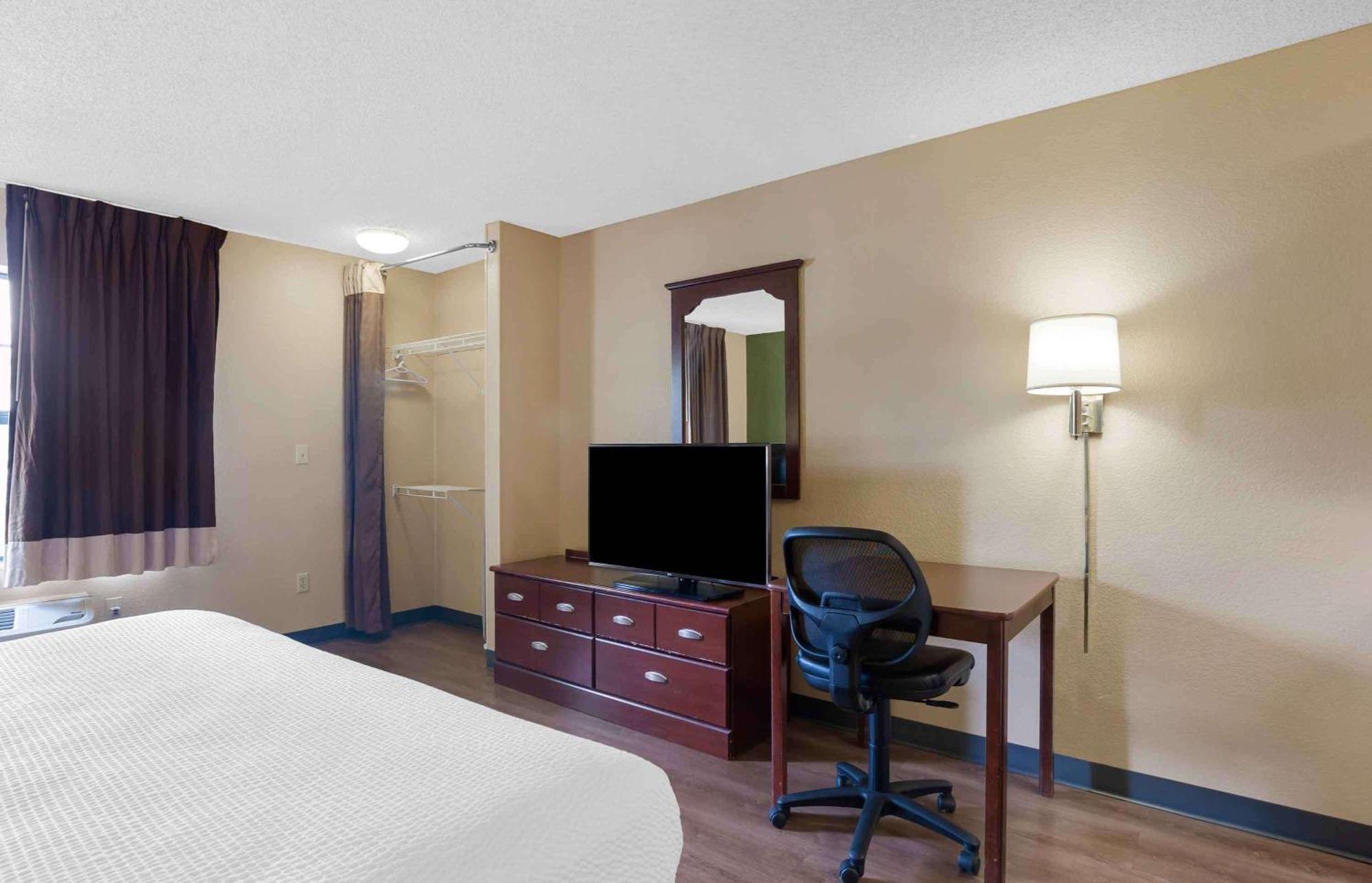 Extended Stay America Suites - Foxboro - Norton Экстерьер фото
