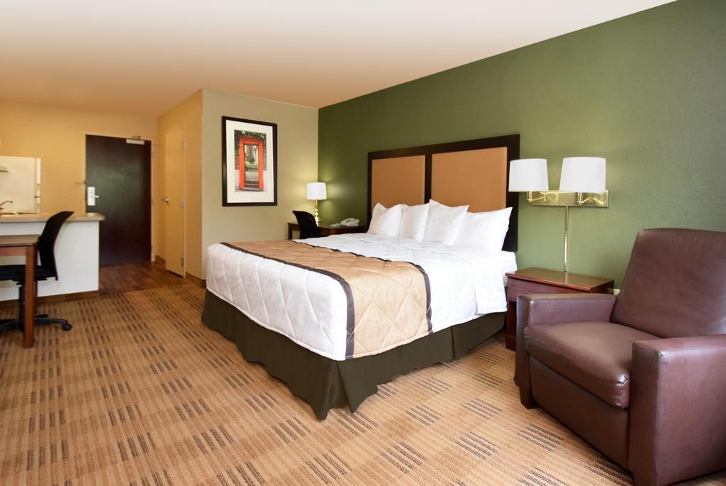 Extended Stay America Suites - Foxboro - Norton Экстерьер фото