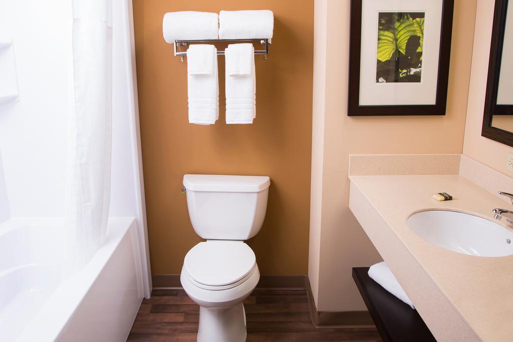 Extended Stay America Suites - Foxboro - Norton Экстерьер фото